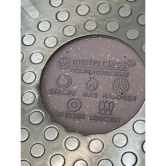 Master Class Vented Lid 2.6QT MasterClass Cookware 9.5" Low Casserole Dish - Picture 6 of 7